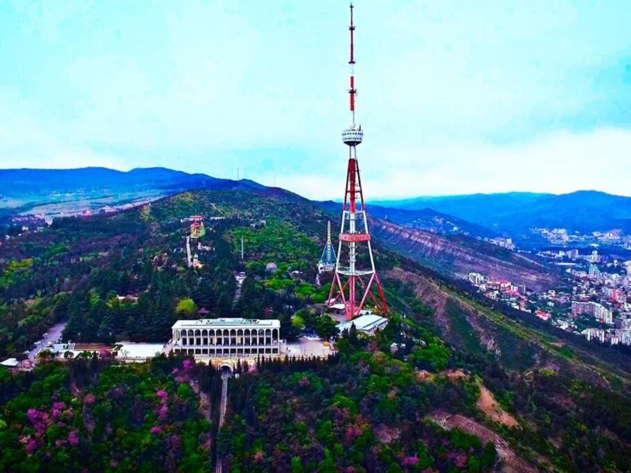 City Center 2Bdr Apartment Near Rustaveli Av. Tbilisi Zewnętrze zdjęcie