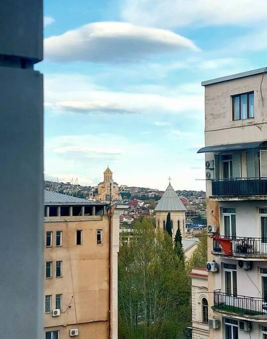 City Center 2Bdr Apartment Near Rustaveli Av. Tbilisi Zewnętrze zdjęcie