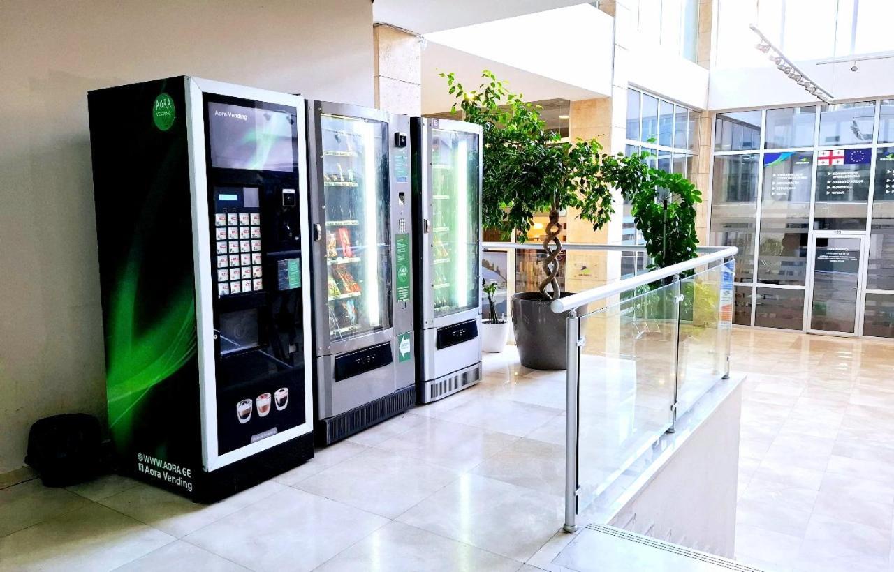 City Center 2Bdr Apartment Near Rustaveli Av. Tbilisi Zewnętrze zdjęcie