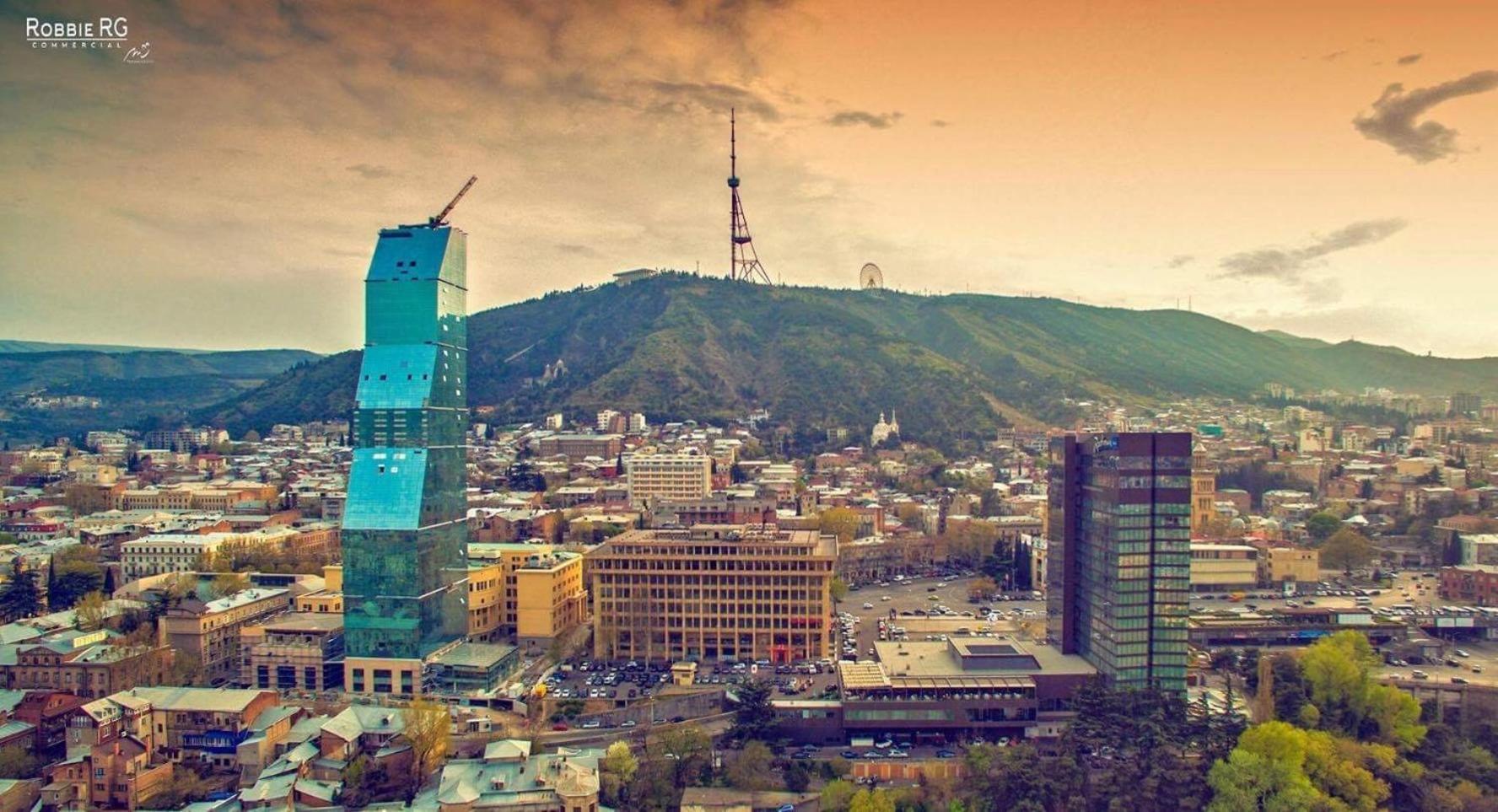 City Center 2Bdr Apartment Near Rustaveli Av. Tbilisi Zewnętrze zdjęcie